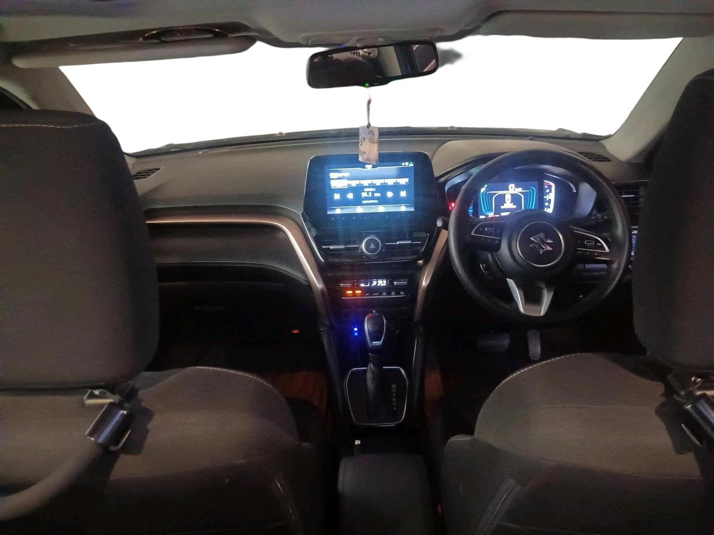 2025 Maruti Grand Vitara Zeta Plus 1.5L (O) 2WD Hybrid, Hybrid, Automatic, 27,207 km, interior