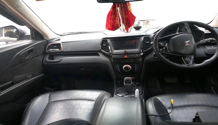 2023 Mahindra XUV400 EL 7.2 KW, Electric, Automatic, 58,656 km, interior