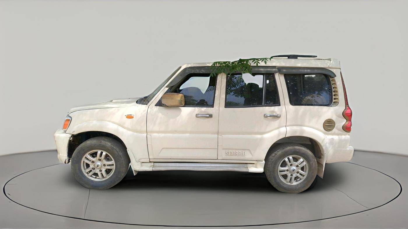 2012 Mahindra Scorpio SLE BS-III, Diesel, Manual, 1,62,109 km, exterior