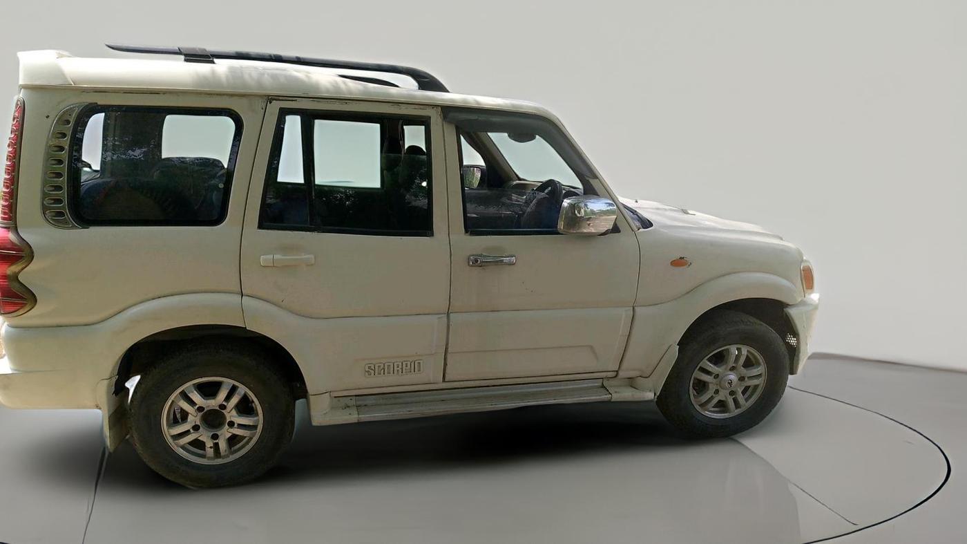 2012 Mahindra Scorpio SLE BS-III, Diesel, Manual, 1,62,109 km, exterior