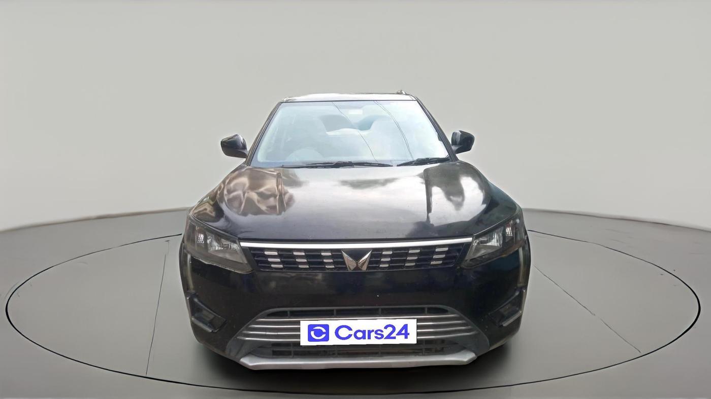 2022 Mahindra XUV300 W6 1.5 Diesel, Diesel, Manual, 53,158 km, exterior