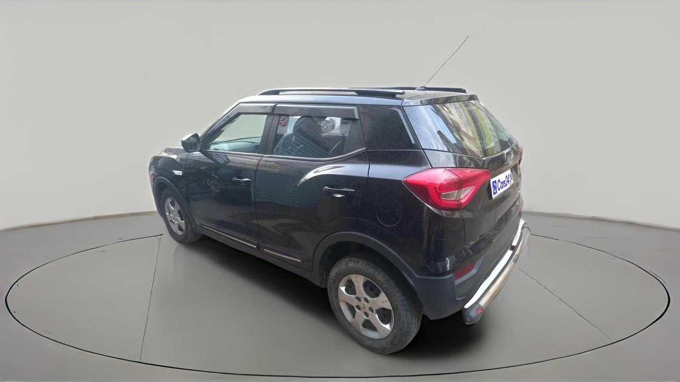 2022 Mahindra XUV300 W6 1.5 Diesel, Diesel, Manual, 53,158 km, exterior