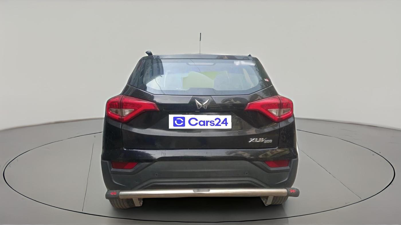 2022 Mahindra XUV300 W6 1.5 Diesel, Diesel, Manual, 53,158 km, exterior