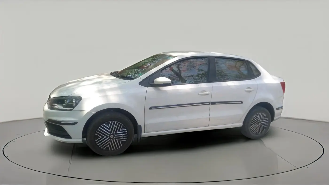 2019 Volkswagen Ameo TRENDLINE 1.0L, Petrol, Manual, 55,517 km, exterior
