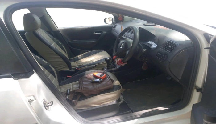 2019 Volkswagen Ameo TRENDLINE 1.0L, Petrol, Manual, 55,517 km, interior