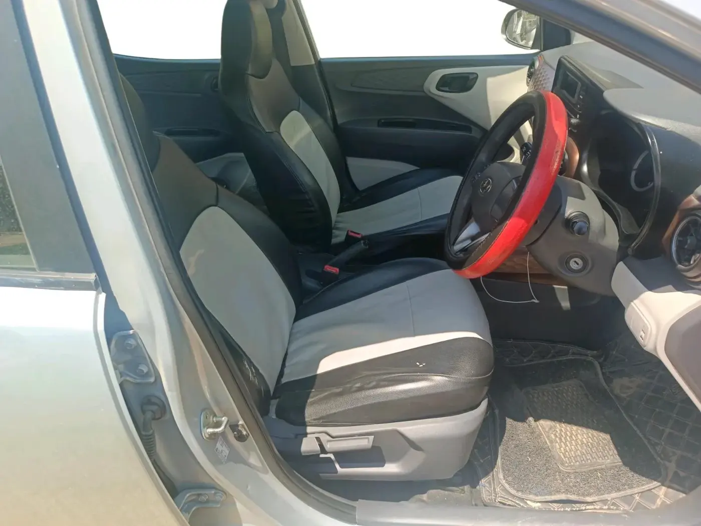 2020 Hyundai AURA S 1.2, Petrol, Manual, 93,003 km, interior