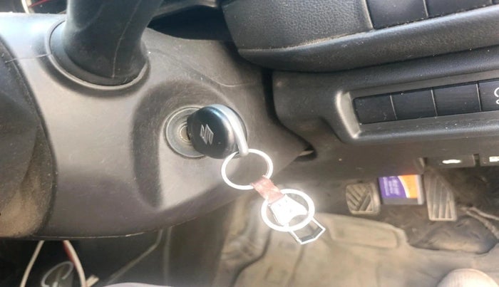 2024 Maruti Swift VXi, Petrol, Manual, 66,552 km, interior