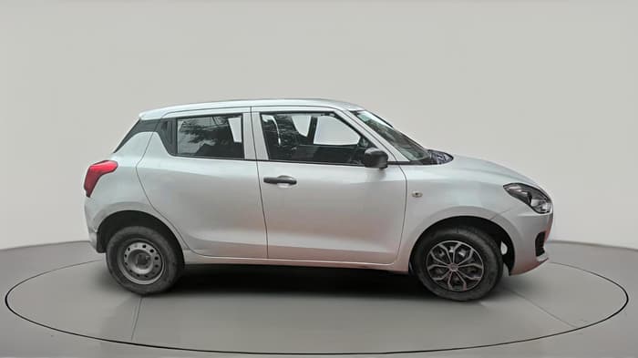 2020 Maruti Swift LXI, Petrol, Manual, 37,019 km, exterior