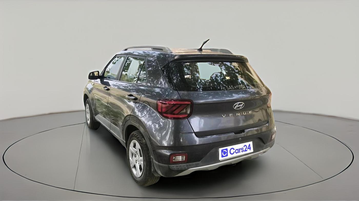 2020 Hyundai VENUE S 1.2, Petrol, Manual, 44,762 km, exterior