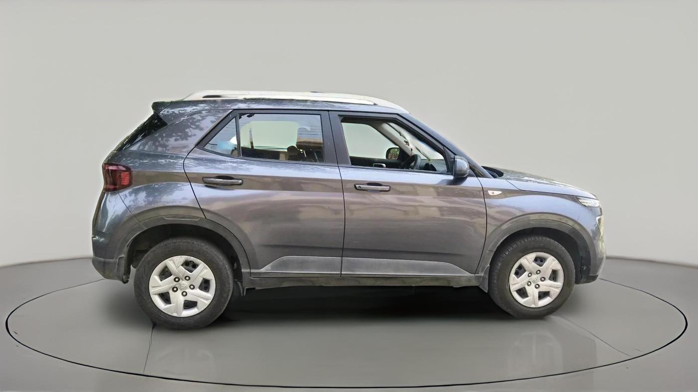 2020 Hyundai VENUE S 1.2, Petrol, Manual, 44,762 km, exterior