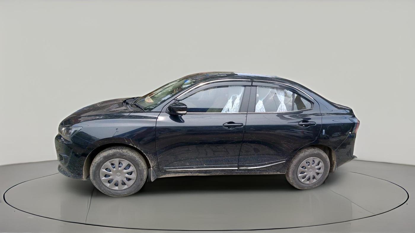 2025 Maruti Dzire VXi CNG, CNG, Manual, 17,121 km, exterior