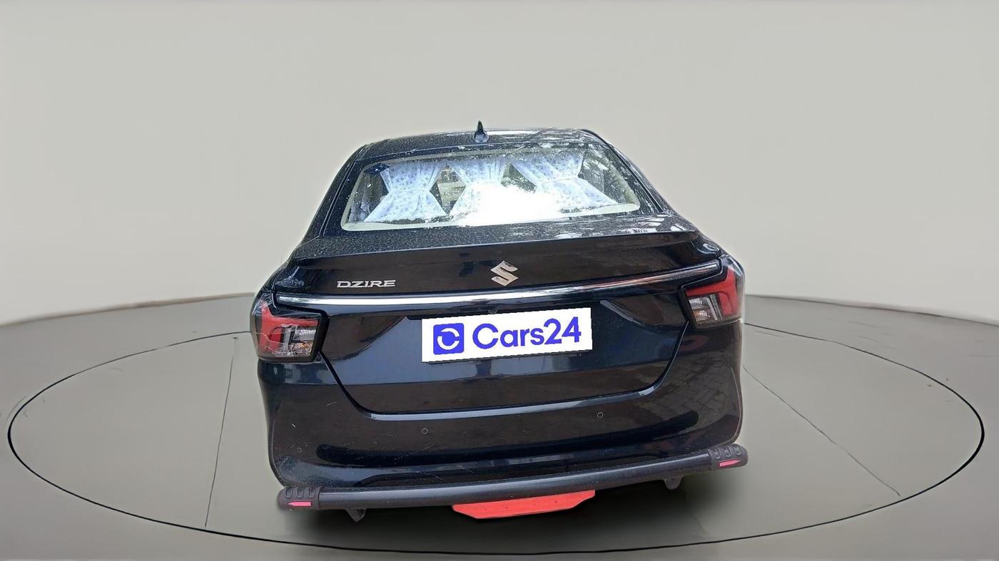 2025 Maruti Dzire VXi CNG, CNG, Manual, 17,121 km, exterior