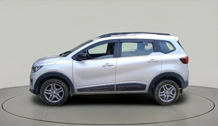 2022 Renault TRIBER RXZ, Petrol, Manual, 1,593 km, exterior