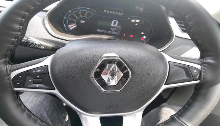 2022 Renault TRIBER RXZ, Petrol, Manual, 1,593 km, interior