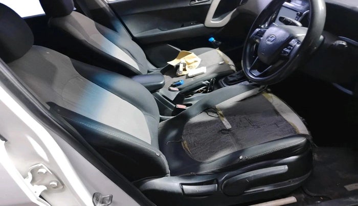 2016 Hyundai Creta SX PLUS AT 1.6 DIESEL, Diesel, Automatic, 1,76,898 km, interior