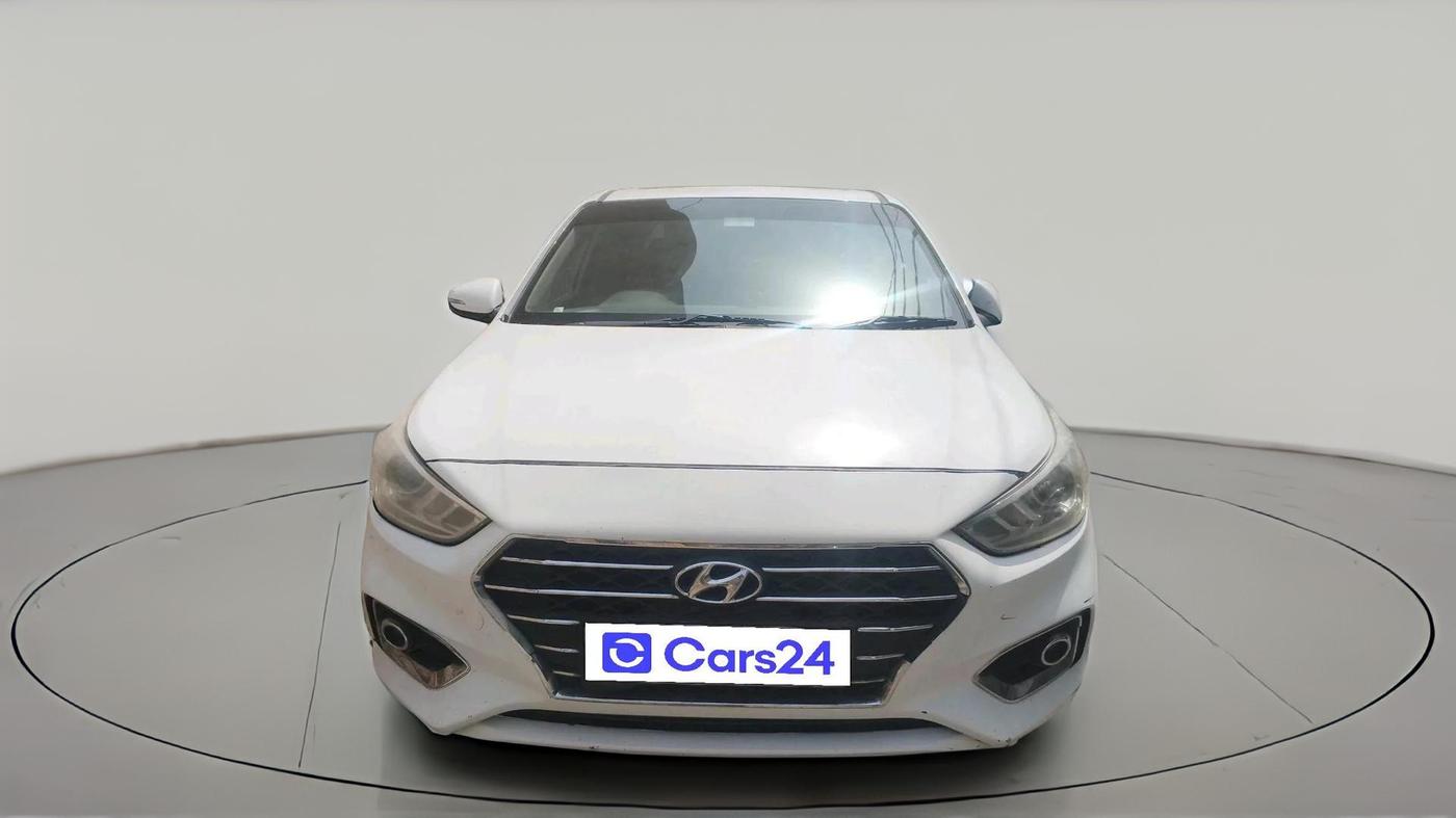 2018 Hyundai Verna 1.6 SX (O) CRDI MT, Diesel, Manual, 1,28,815 km, exterior