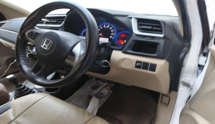 2016 Honda Amaze 1.2L I-VTEC S, Petrol, Manual, 33,496 km, interior