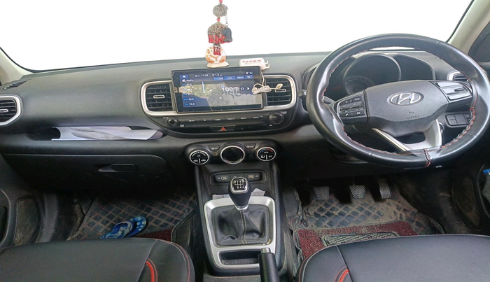 2022 Hyundai VENUE SX 1.5 CRDI, Diesel, Manual, 1,08,560 km, interior