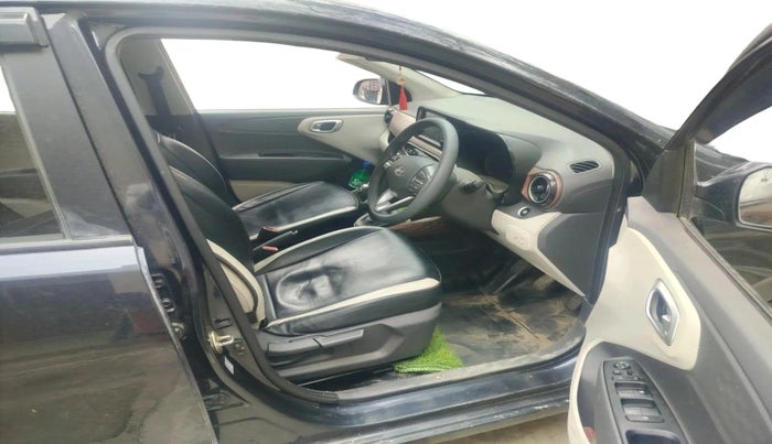 2023 Hyundai AURA SX 1.2, Petrol, Manual, 27,151 km, interior