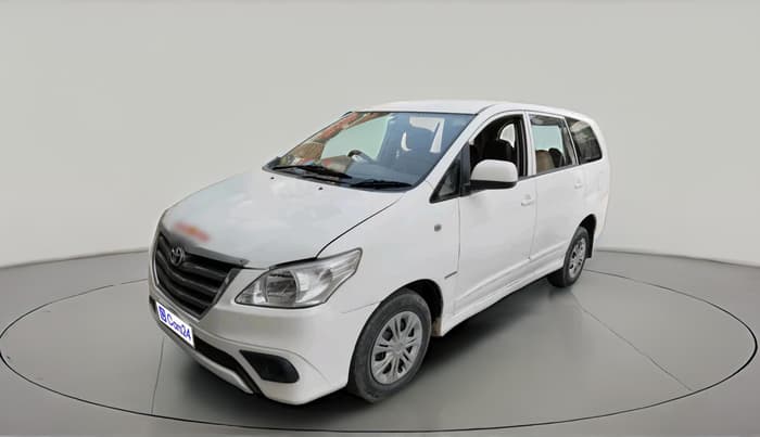 2014 Toyota Innova 2.5 GX 7 STR, Diesel, Manual, 1,44,223 km, exterior