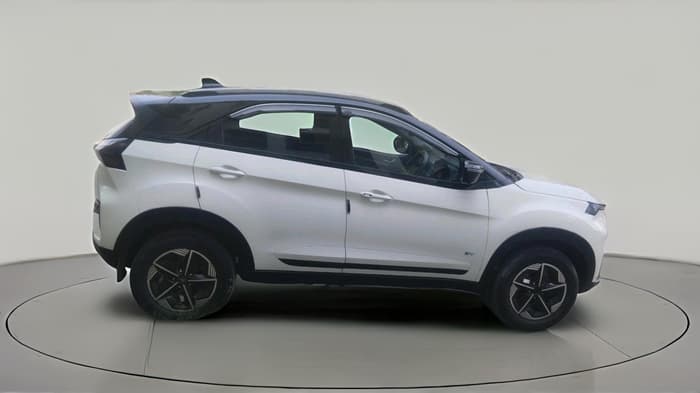 2024 Tata NEXON EV EMPOWERED LONG RANGE, Electric, Automatic, 27,064 km, exterior