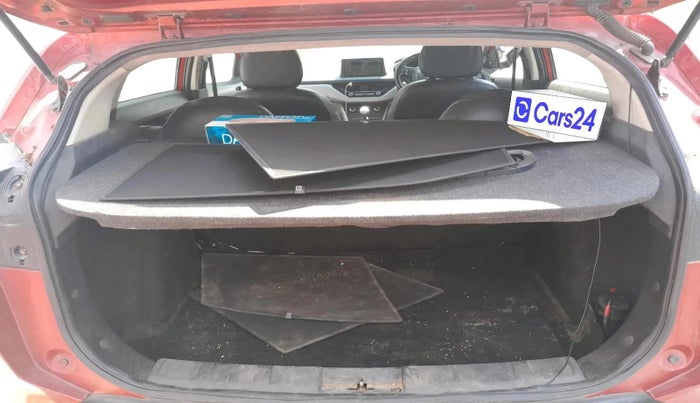 2017 Tata NEXON XM DIESEL, Diesel, Manual, 98,707 km, exterior