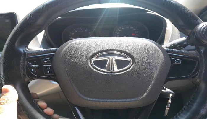 2017 Tata NEXON XM DIESEL, Diesel, Manual, 98,707 km, interior