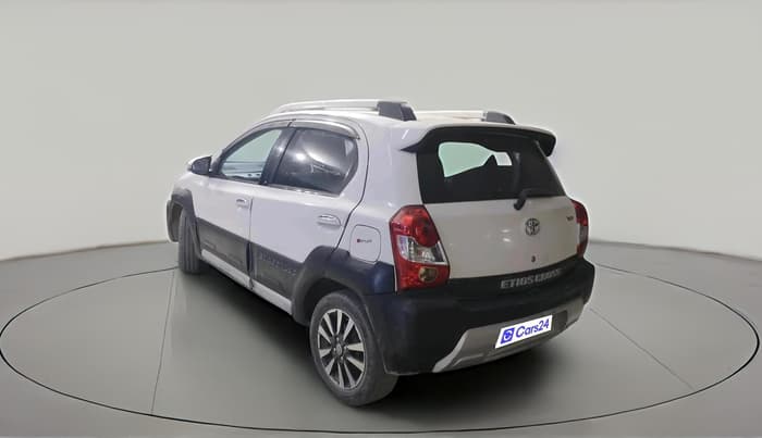 2015 Toyota Etios CROSS 1.4 VD, Diesel, Manual, 1,05,039 km, exterior