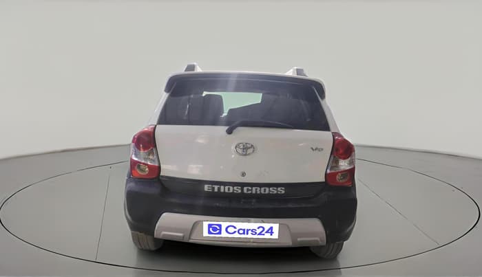 2015 Toyota Etios CROSS 1.4 VD, Diesel, Manual, 1,05,039 km, exterior