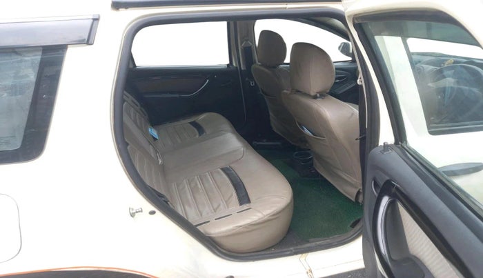 2015 Renault Duster 85 PS RXL DIESEL, Diesel, Manual, 1,16,952 km, interior