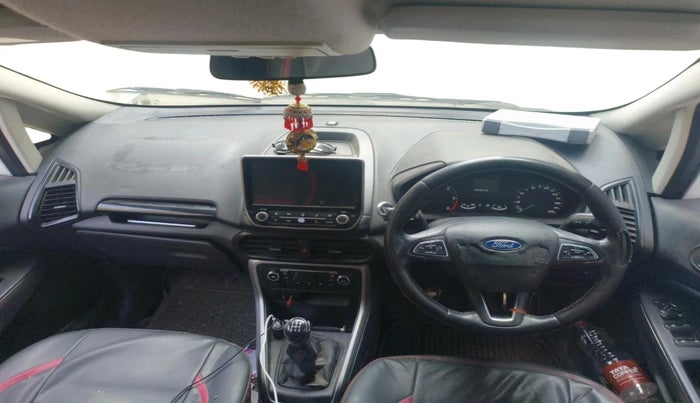 2018 Ford Ecosport TITANIUM 1.5L DIESEL, Diesel, Manual, 1,85,407 km, interior