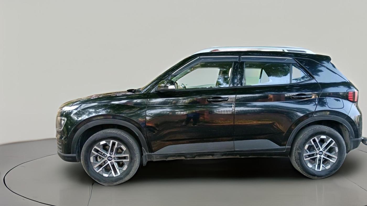 2025 Hyundai VENUE SX 1.5 CRDI, Diesel, Manual, 32,196 km, exterior