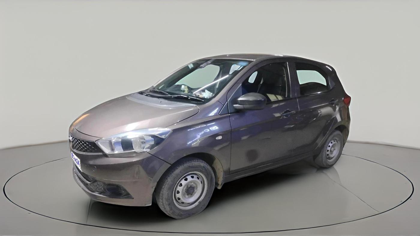2018 Tata Tiago XE PETROL, Petrol, Manual, 70,182 km, exterior