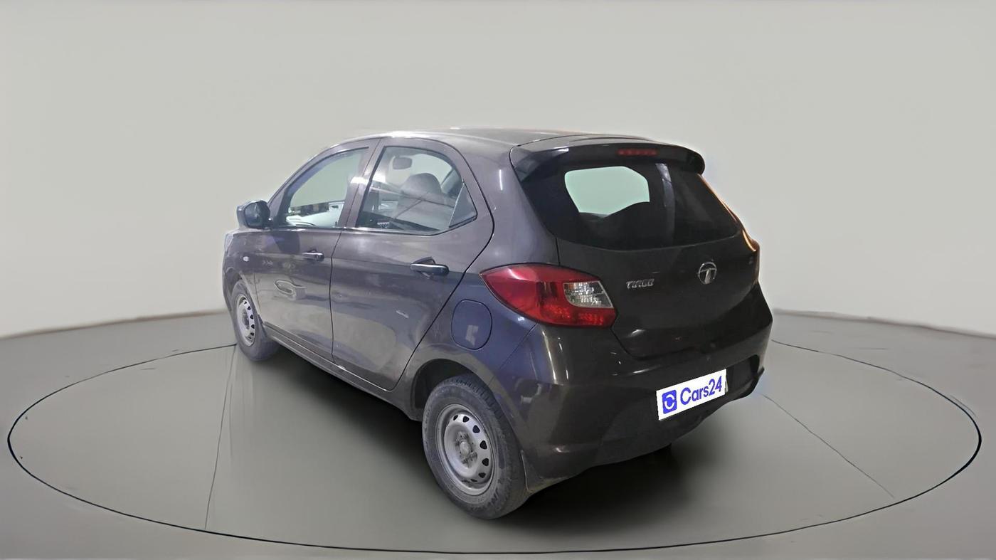 2018 Tata Tiago XE PETROL, Petrol, Manual, 70,182 km, exterior