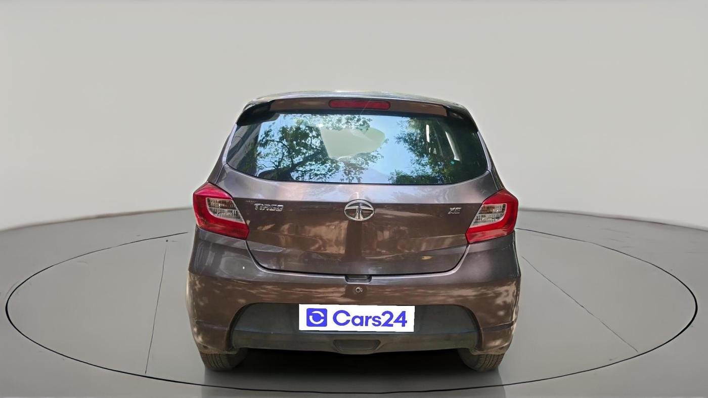 2018 Tata Tiago XE PETROL, Petrol, Manual, 70,182 km, exterior