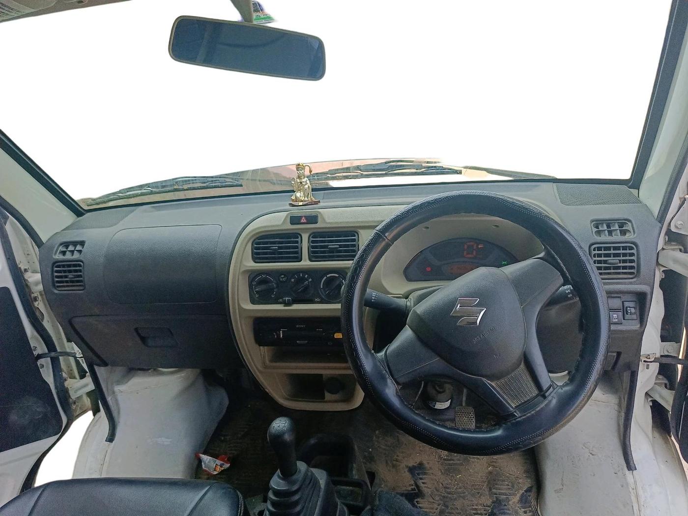 2025 Maruti Eeco 5 Str Ac CNG (O) , CNG, Manual, 18,206 km, interior