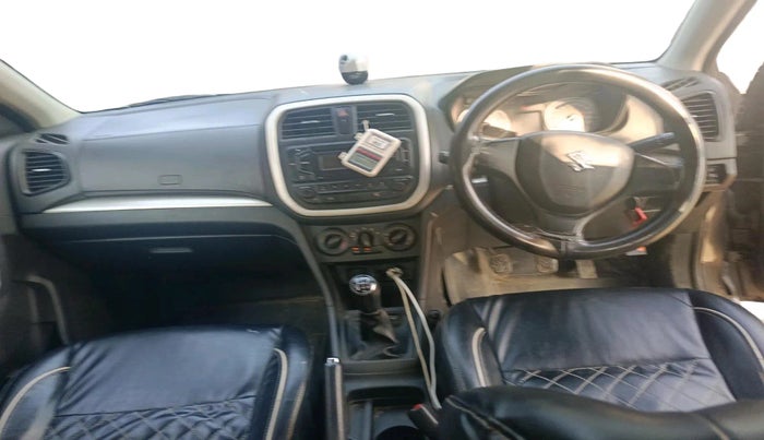 2016 Maruti Vitara Brezza VDI (O), Diesel, Manual, 1,19,632 km, interior