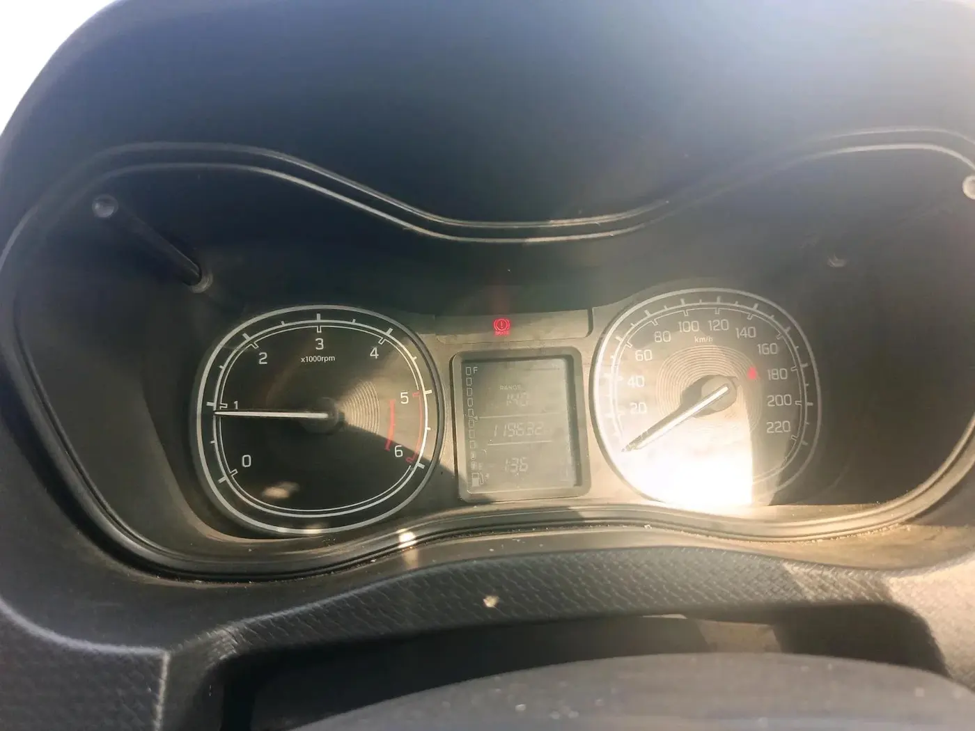 2016 Maruti Vitara Brezza VDI (O), Diesel, Manual, 1,19,632 km, interior