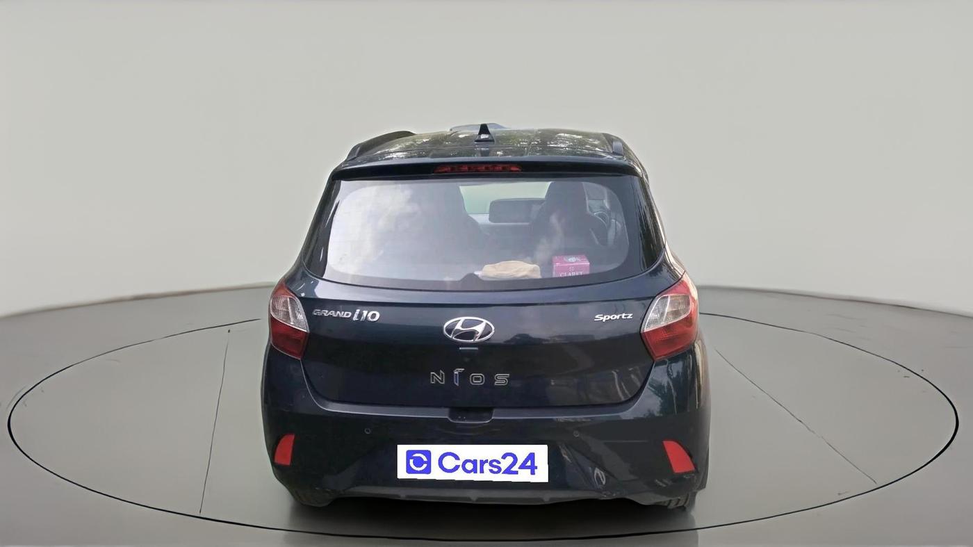 2022 Hyundai GRAND I10 NIOS SPORTZ AMT 1.2 KAPPA VTVT, Petrol, Automatic, 19,585 km, exterior