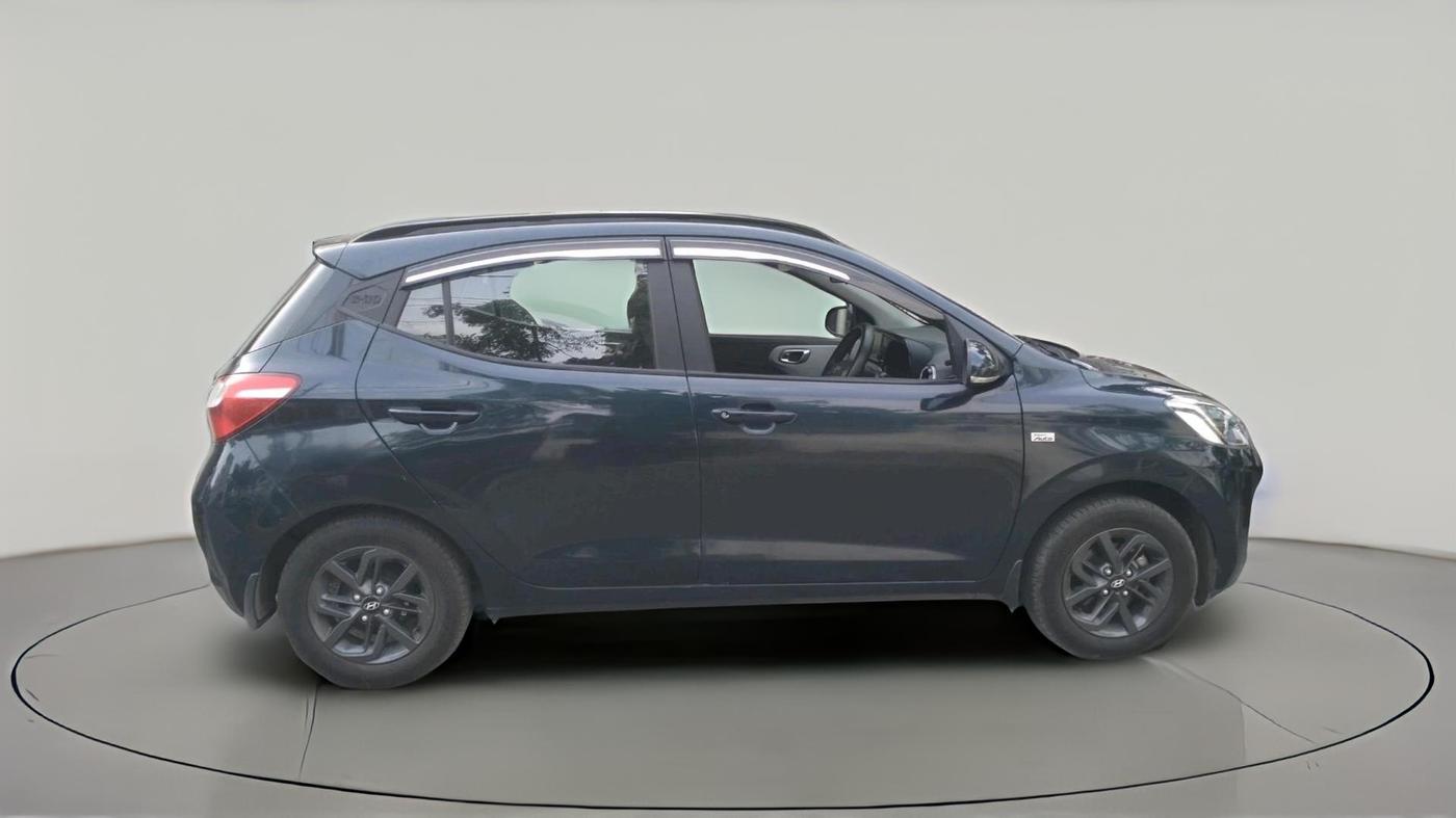 2022 Hyundai GRAND I10 NIOS SPORTZ AMT 1.2 KAPPA VTVT, Petrol, Automatic, 19,585 km, exterior