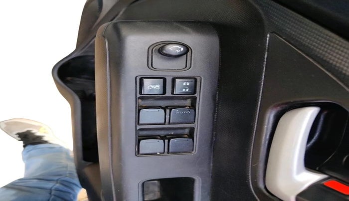 2025 Maruti New Wagon-R VXI 1.0, Petrol, Manual, 5,00,000 km, interior