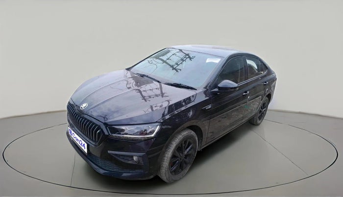 2025 Skoda SLAVIA STYLE 1.5L TSI DSG, Petrol, Automatic, 27,882 km, exterior