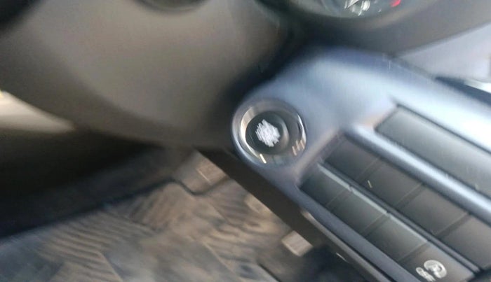 2022 Maruti Baleno ZETA PETROL 1.2, Petrol, Manual, 20,518 km, interior