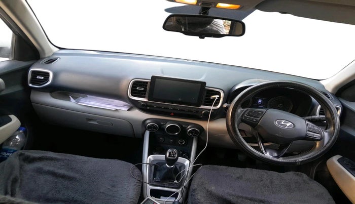 2019 Hyundai VENUE SX(O) 1.4 CRDI, Diesel, Manual, 1,56,399 km, interior
