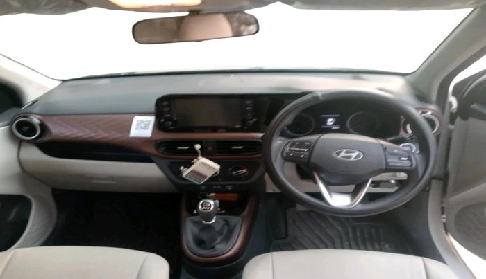 2024 Hyundai AURA SX 1.2 CNG, CNG, Manual, 5,000 km, interior