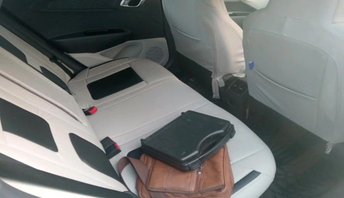 2024 Hyundai AURA SX 1.2 CNG, CNG, Manual, 5,000 km, interior