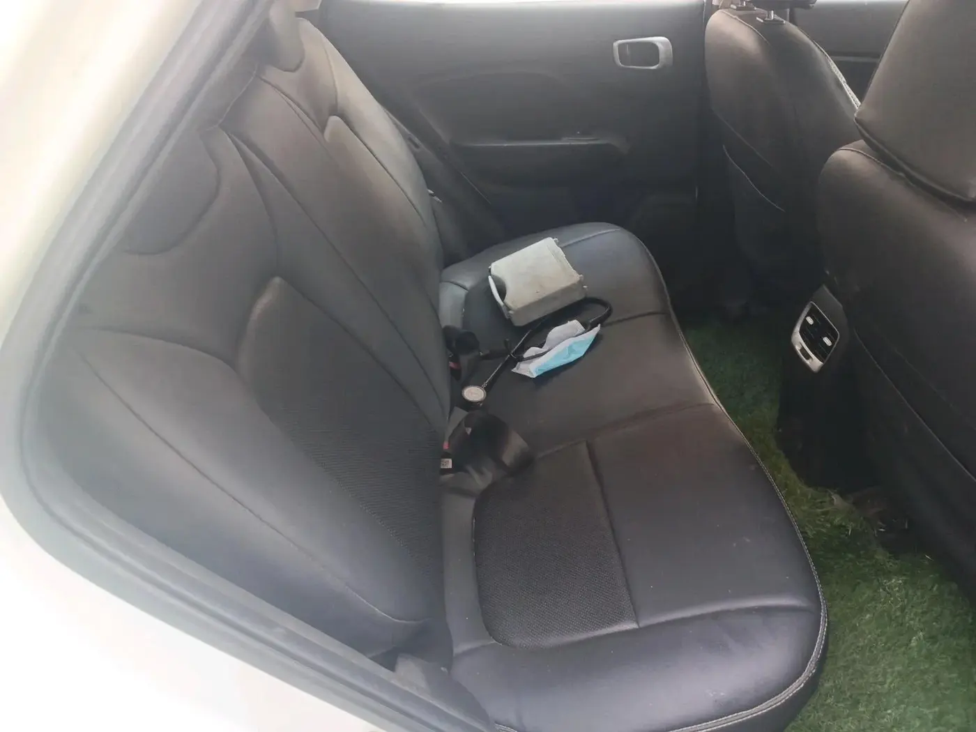 2019 Hyundai VENUE S 1.4 CRDI, Diesel, Manual, 1,31,326 km, interior