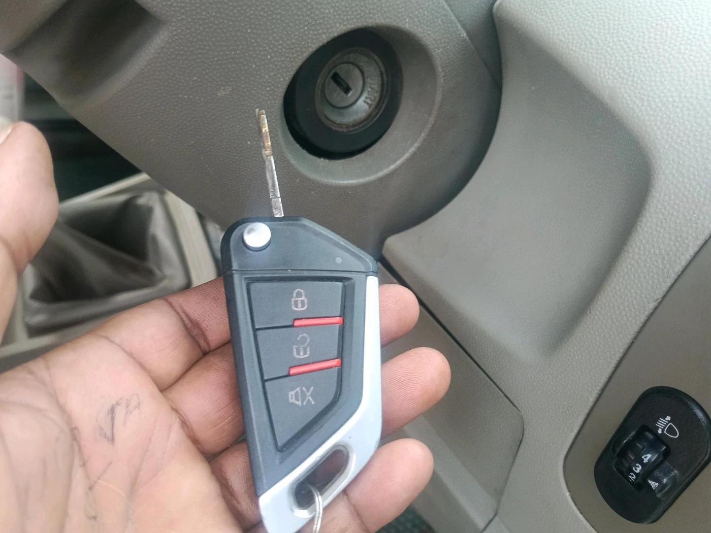 2015 Mahindra Bolero SLE BS IV, Diesel, Manual, 35,097 km, interior