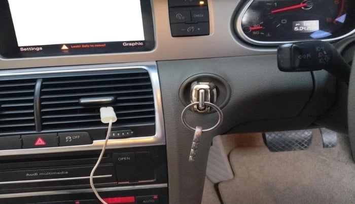2015 Audi Q7 3.0 TDI QUATTRO, Diesel, Automatic, 81,154 km, interior