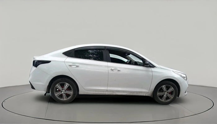 2018 Hyundai Verna 1.6 VTVT SX, Petrol, Manual, 45,877 km, exterior